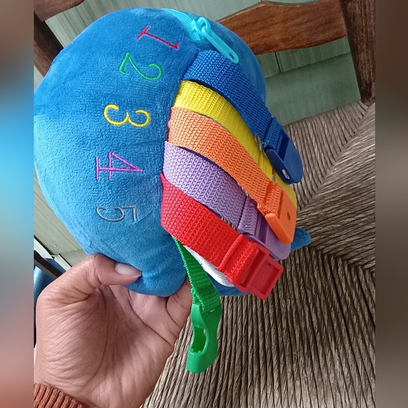 Buckle Toys BLU WHALE colorful Buckles Zipper Mouth Fleece Stuffed Toy 7in - Picture 10 of 16